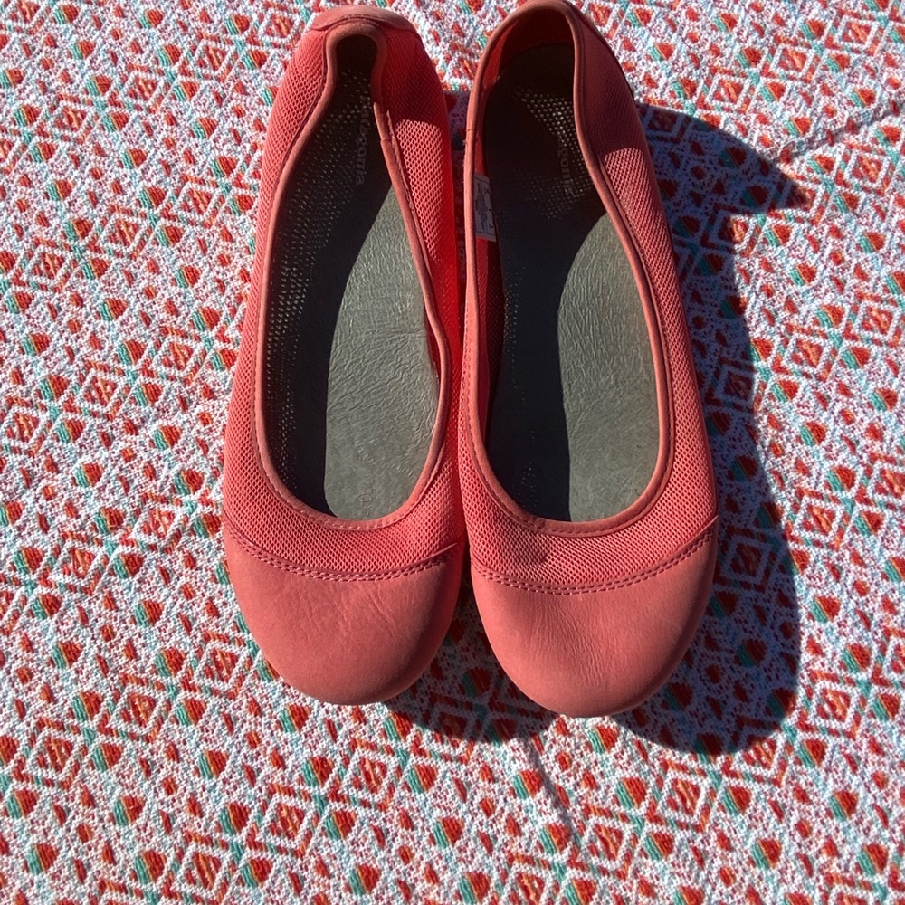 Patagonia suede shoes